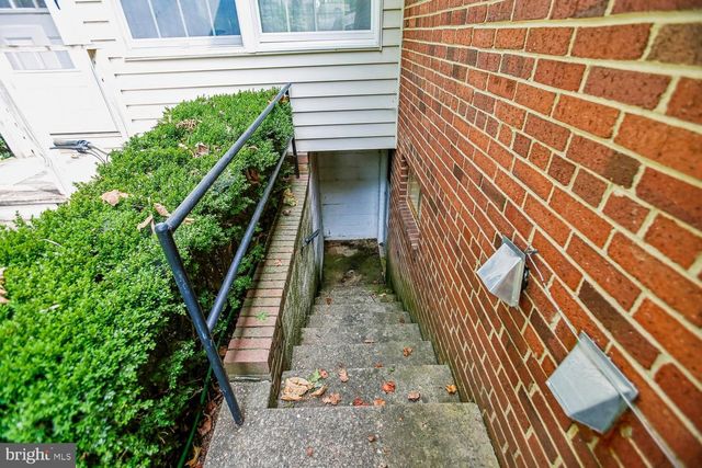 3210 PATRICK HENRY DR, Falls Church, VA 22044