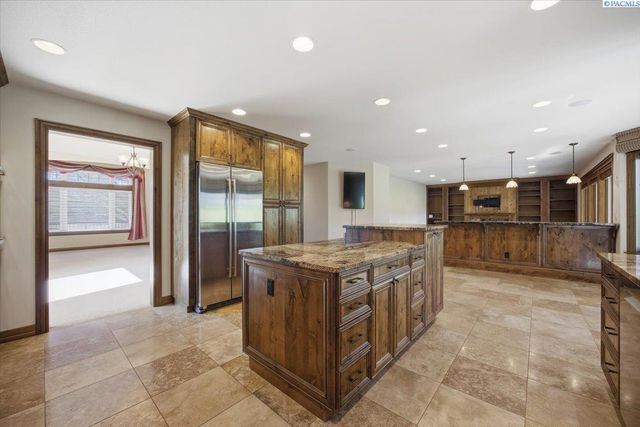 2808 Lapierre Canyon Dr., Kennewick, WA 99338