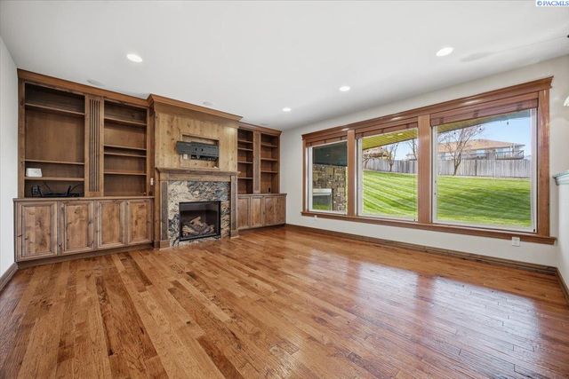 2808 Lapierre Canyon Dr., Kennewick, WA 99338