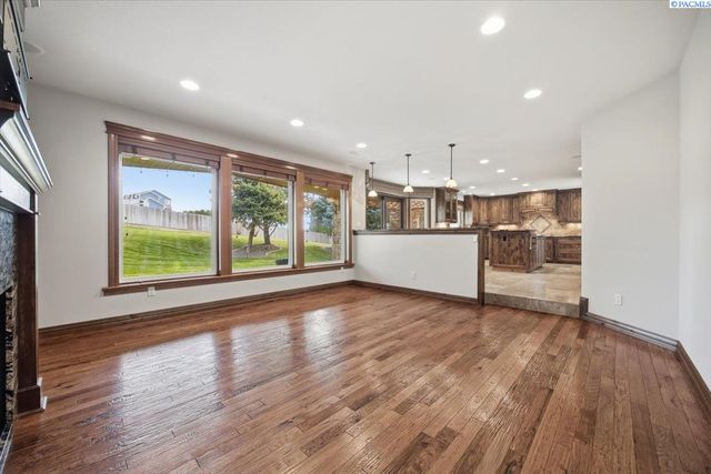 2808 Lapierre Canyon Dr., Kennewick, WA 99338