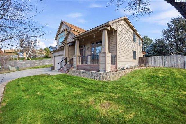 2808 Lapierre Canyon Dr., Kennewick, WA 99338