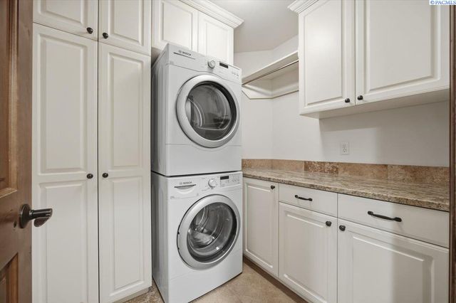 2808 Lapierre Canyon Dr., Kennewick, WA 99338