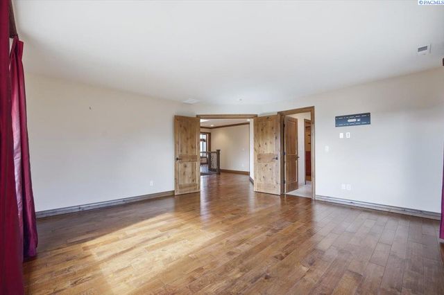 2808 Lapierre Canyon Dr., Kennewick, WA 99338