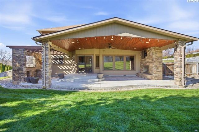 2808 Lapierre Canyon Dr., Kennewick, WA 99338