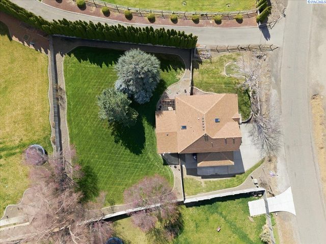 2808 Lapierre Canyon Dr., Kennewick, WA 99338