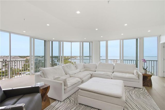14250 Royal Harbour CT 715, Fort Myers, FL 33908