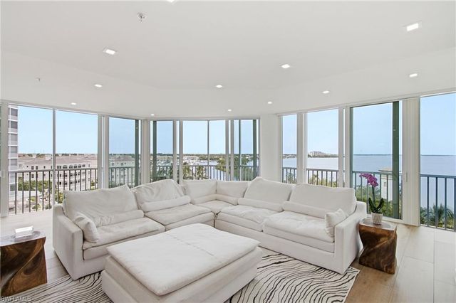 14250 Royal Harbour CT 715, Fort Myers, FL 33908