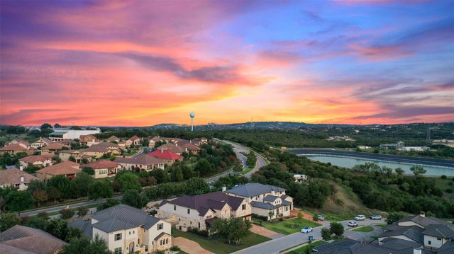 107 Bisset CT, Austin, TX 78738