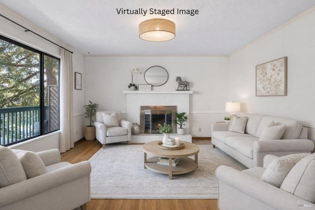 1104 Birch Dr, Petaluma, CA 94952