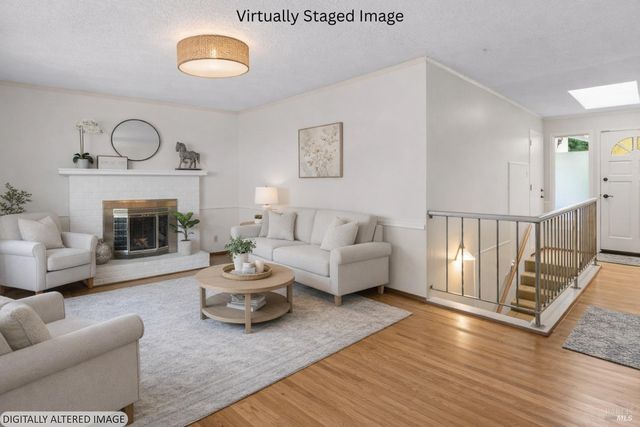 1104 Birch Dr, Petaluma, CA 94952