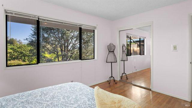 1104 Birch Dr, Petaluma, CA 94952