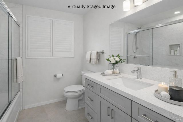 1104 Birch Dr, Petaluma, CA 94952