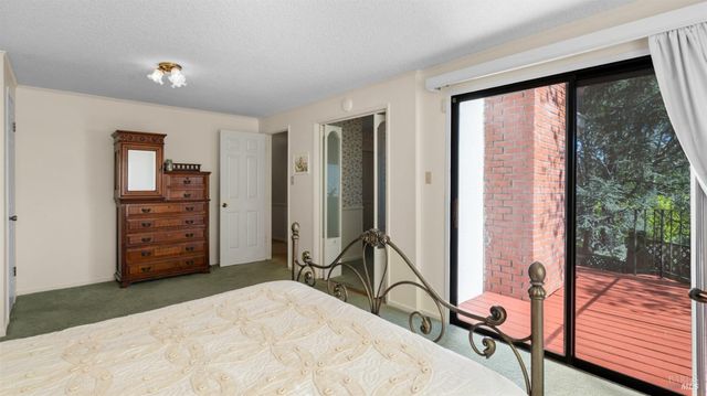 1104 Birch Dr, Petaluma, CA 94952