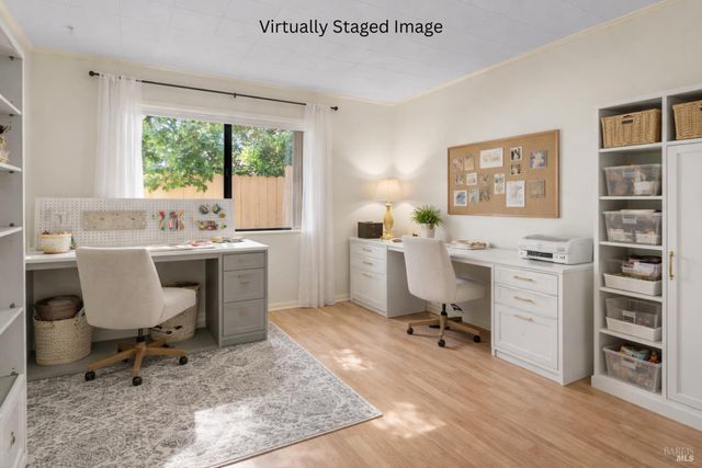 1104 Birch Dr, Petaluma, CA 94952