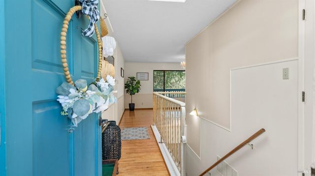 1104 Birch Dr, Petaluma, CA 94952