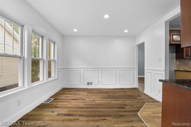 24903 Dunning Street, Dearborn, MI 48124