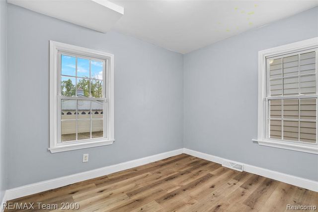 24903 Dunning Street, Dearborn, MI 48124