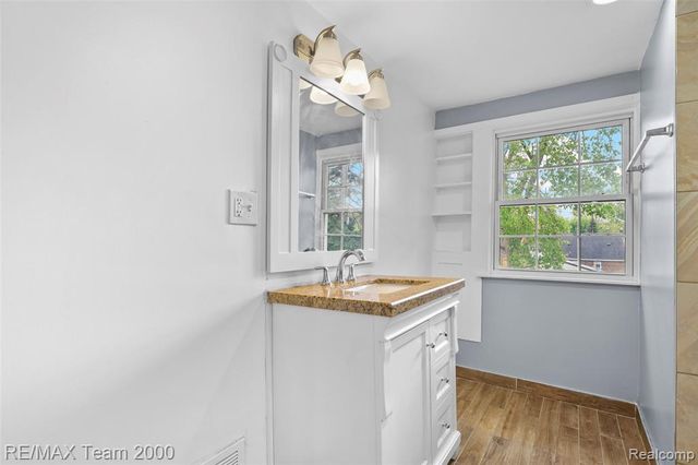 24903 Dunning Street, Dearborn, MI 48124