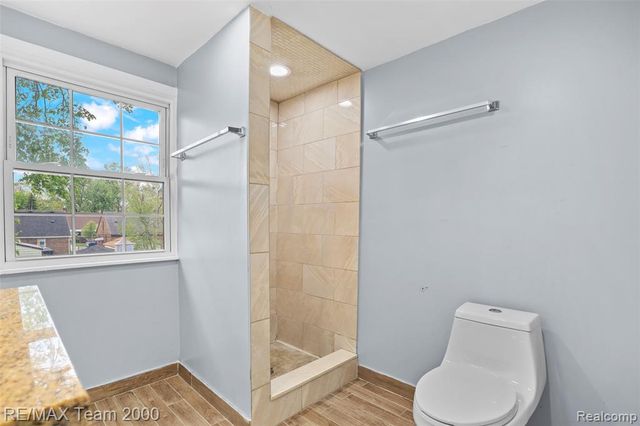 24903 Dunning Street, Dearborn, MI 48124