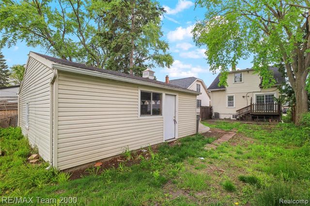 24903 Dunning Street, Dearborn, MI 48124