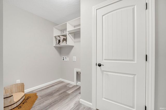 5165 Greyson Heights Drive, Auburn, IN 46706