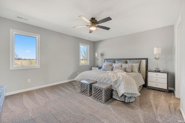 5165 Greyson Heights Drive, Auburn, IN 46706