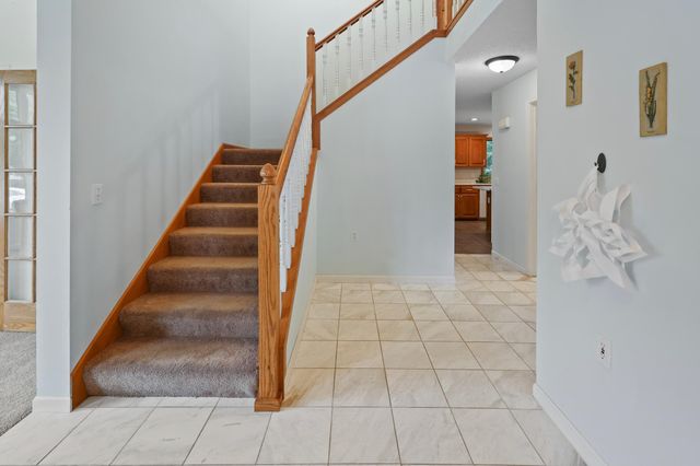 1903 Meadowrose Boulevard, Saint Cloud, MN 56301