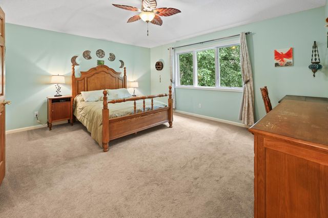 1903 Meadowrose Boulevard, Saint Cloud, MN 56301