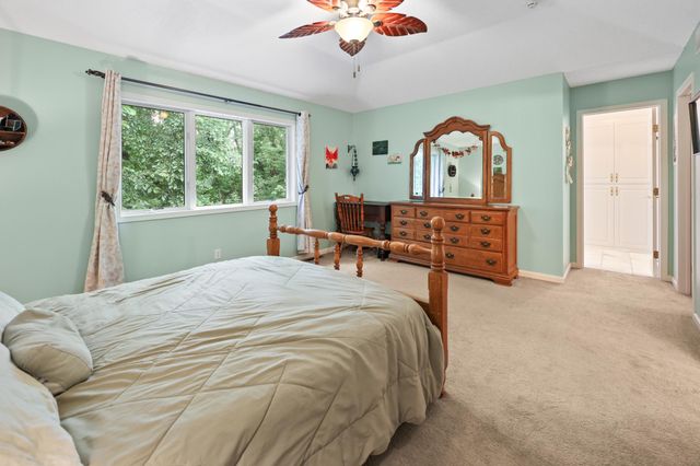 1903 Meadowrose Boulevard, Saint Cloud, MN 56301