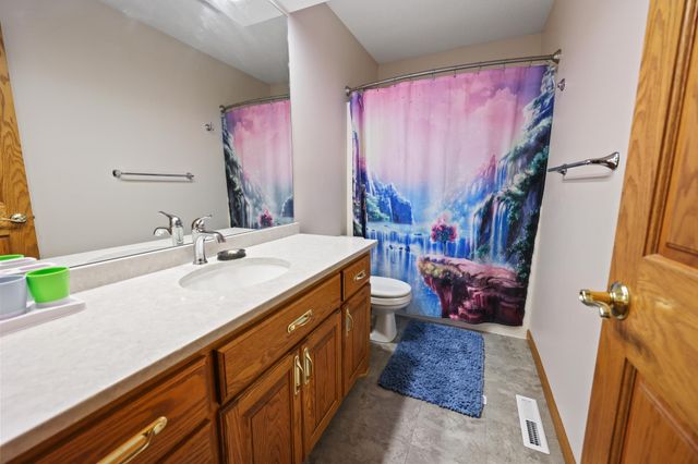 1903 Meadowrose Boulevard, Saint Cloud, MN 56301