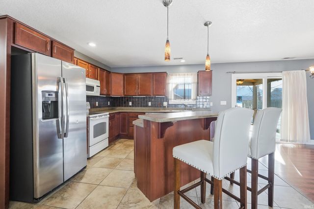 1203 Monte Carlo Drive, Huntertown, IN 46748