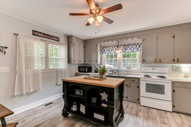 102 Henry Street, Warrenville, SC 29851