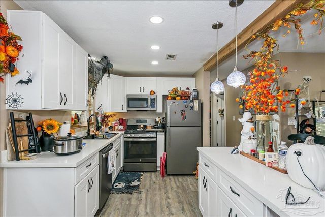 5346 & 5336 N Blue Angel Pkwy, Pensacola, FL 32526