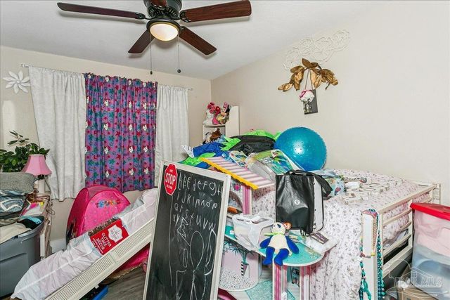 5346 & 5336 N Blue Angel Pkwy, Pensacola, FL 32526