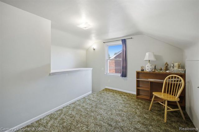 9864 Quandt Avenue, Allen Park, MI 48101