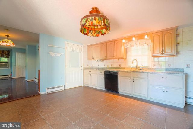 13927 RIDGE RD, Waynesboro, PA 17268