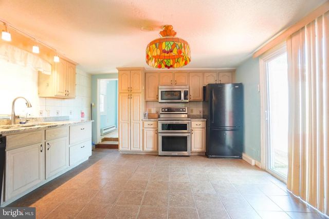 13927 RIDGE RD, Waynesboro, PA 17268