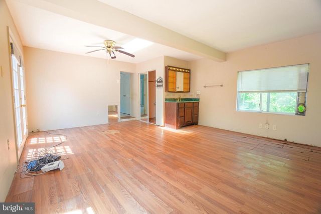 13927 RIDGE RD, Waynesboro, PA 17268