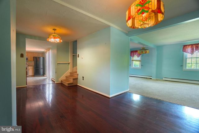 13927 RIDGE RD, Waynesboro, PA 17268