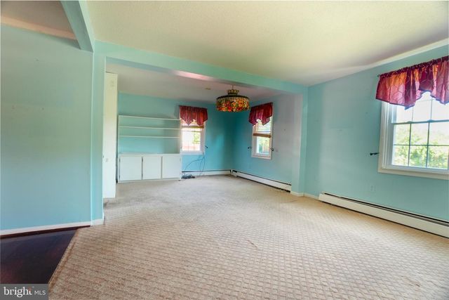 13927 RIDGE RD, Waynesboro, PA 17268