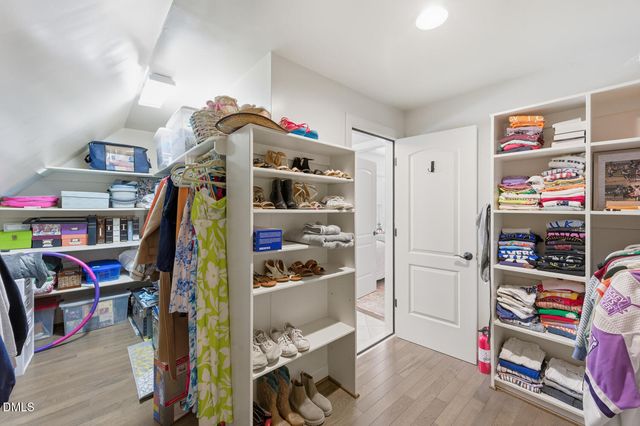 1116 Tacketts Pond Drive, Raleigh, NC 27614