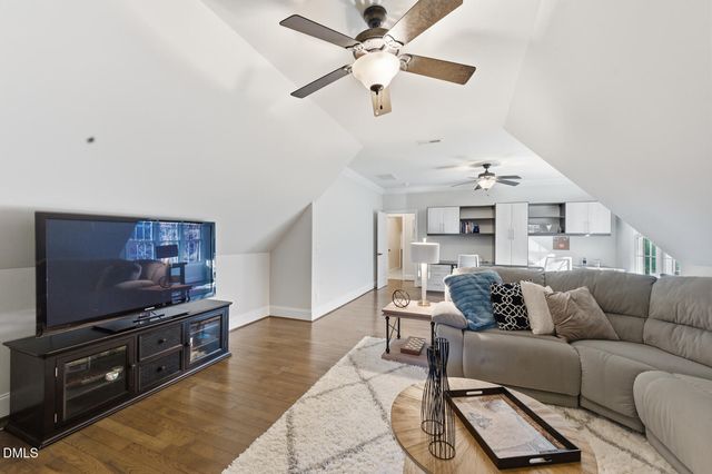 1116 Tacketts Pond Drive, Raleigh, NC 27614