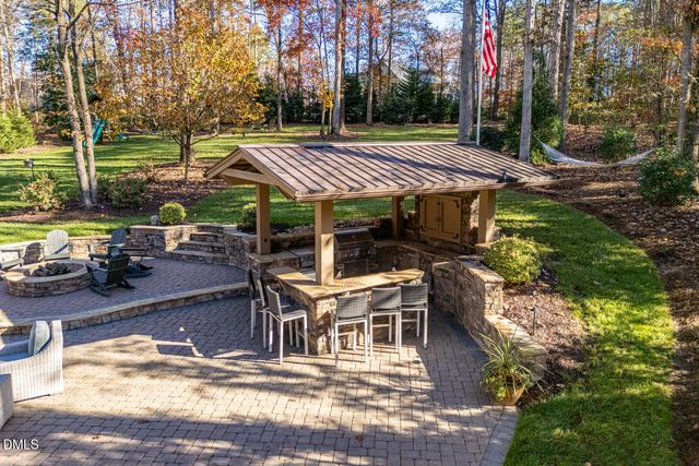 1116 Tacketts Pond Drive, Raleigh, NC 27614