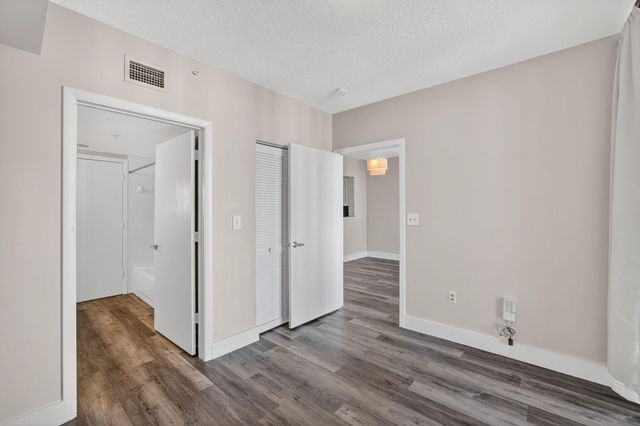 3020 NE 32nd Ave 1207, Fort Lauderdale, FL 33308