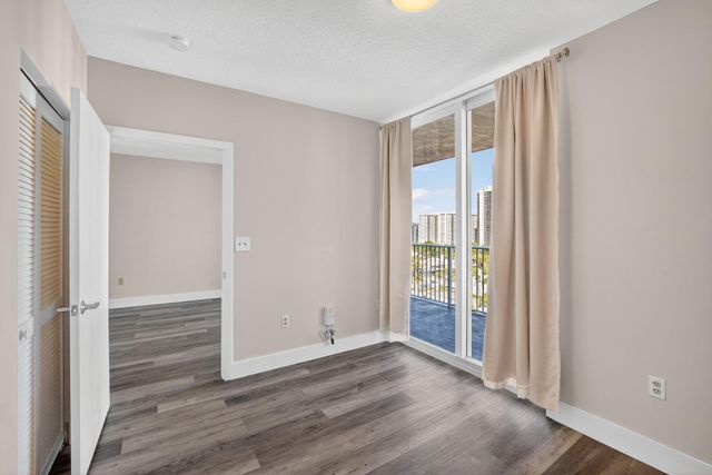 3020 NE 32nd Ave 1207, Fort Lauderdale, FL 33308