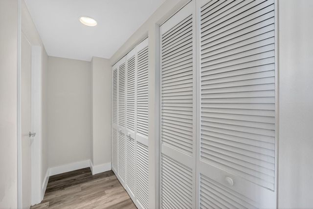 3020 NE 32nd Ave 1207, Fort Lauderdale, FL 33308