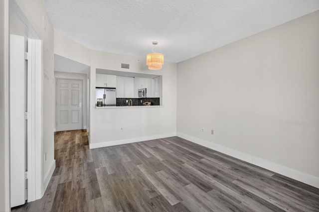 3020 NE 32nd Ave 1207, Fort Lauderdale, FL 33308