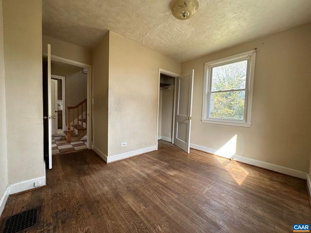 715 ELLIOTT AVE, Charlottesville, VA 22902