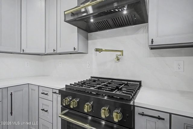 1225 Taranto Street, Waveland, MS 39576