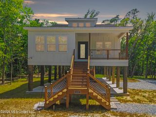 1225 Taranto Street, Waveland, MS 39576